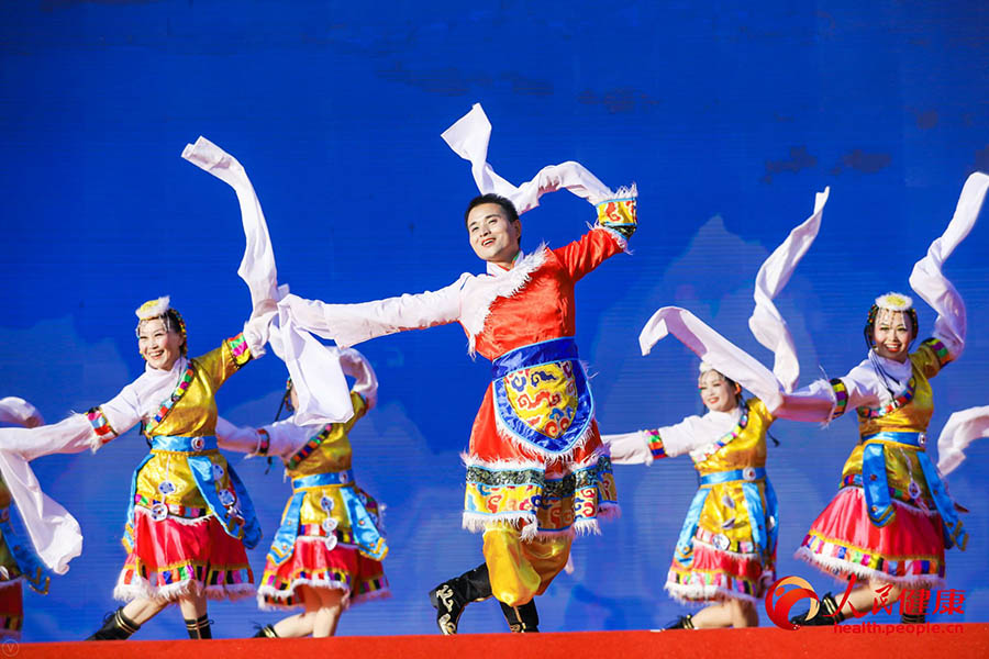 Se celebra la final del Concurso de Baile de Plaza 2019 en Beijing