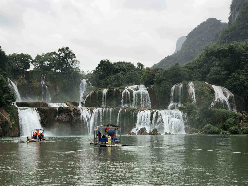 La cascada transnacional sino-vietnamita será un proyecto piloto de cooperación turística bajo la iniciativa "la Franja y la Ruta"