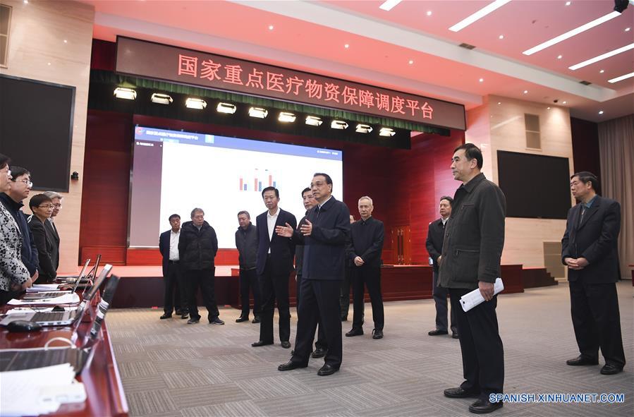 Primer ministro chino enfatiza garantizar suministros médicos en combate a epidemia