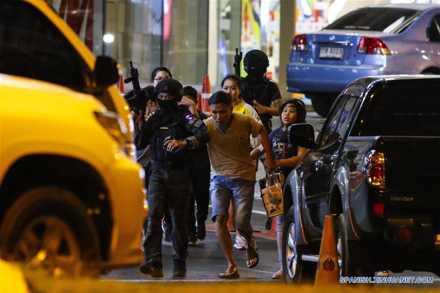 Matanza en Tailandia deja 27 muertos, entre ellos el autor