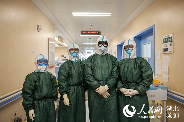 Batalla contra la muerte: experiencias de un equipo de intubación endotraqueal en Wuhan