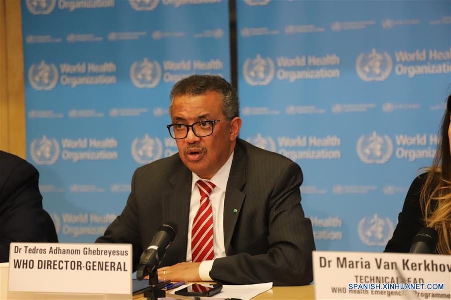 GINEBRA, 11 marzo, 2020 (Xinhua) -- El director general de la Organización Mundial de la Salud (OMS), Tedros Adhanom Ghebreyesus, habla durante una conferencia de prensa en Ginebra, Suiza, el 11 de marzo de 2020. La OMS dijo el miércoles que el brote de COVID-19 puede ser descrito como "pandemia" por la creciente propagación del virus por todo el mundo. (Xinhua/Chen Junxia)