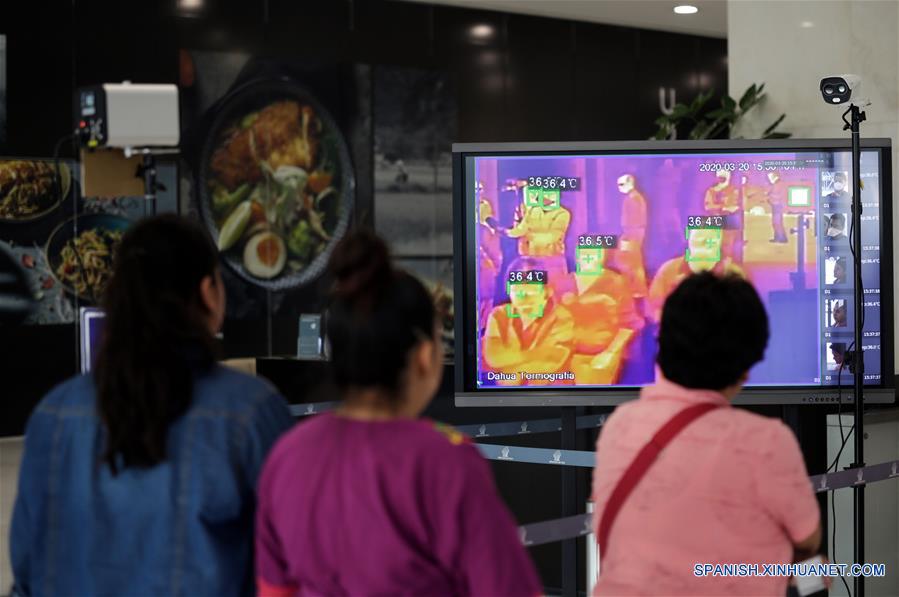 ESPECIAL: Cámaras termográficas chinas ayudan a prevenir contagios de COVID-19 en México