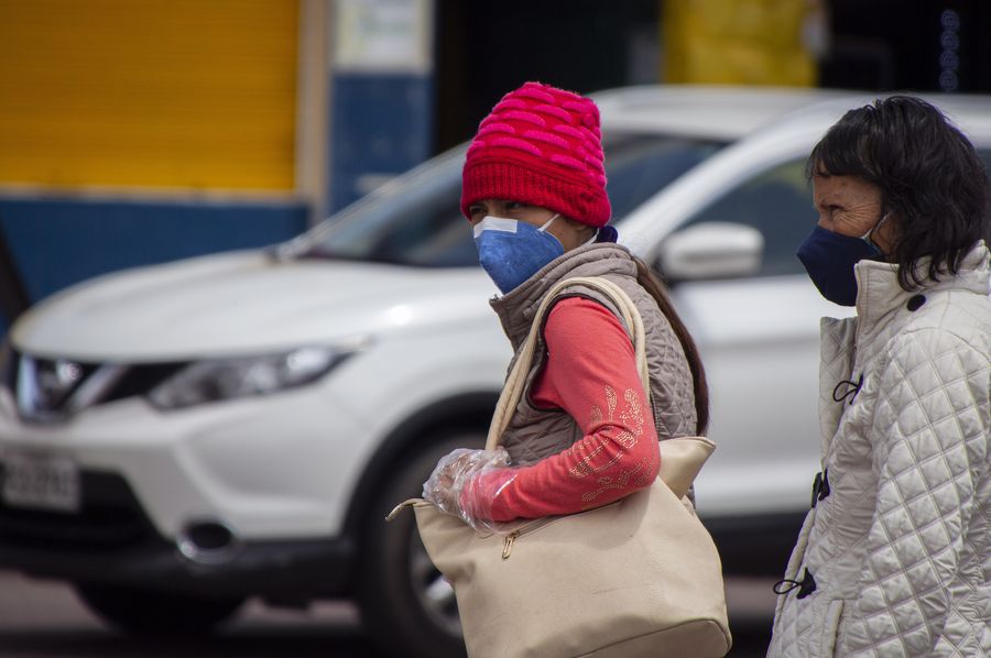 Suben a 7.858 los contagios y a 388 los decesos por COVID-19 en Ecuador