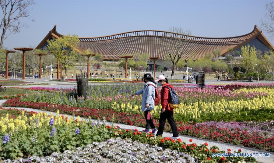 Parques de Beijing limitarán número de turistas en próximo periodo feriado