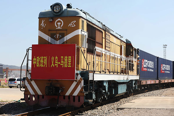 Se incrementan en más de un 860% los envíos transfronterizos en tren desde Yiwu