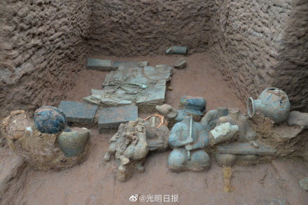 Hallan 6.000 tumbas antiguas en Chengdu