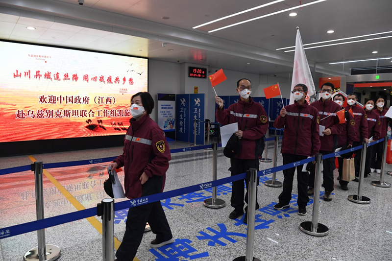 Un grupo de trabajo de la ciudad china de Nanchang que visitó Uzbekistán vuelve al país. Foto: Shi Yu / vip.people.com.cn