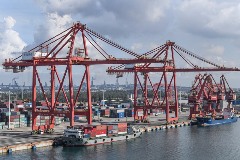 El puerto de libre comercio de Hainan lanza la primera línea marítima intercontinental