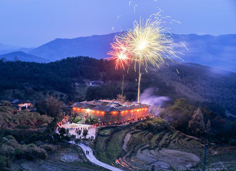 Niangzhai, castillo tradicional chino en la aldea Liangzhai, Fuzhou, provincia de Fujian, tiene más de 300 años de historia y cubre un área de más de 7.000 metros cuadrados. [Foto: Zhu Xianghao/ China Daily]