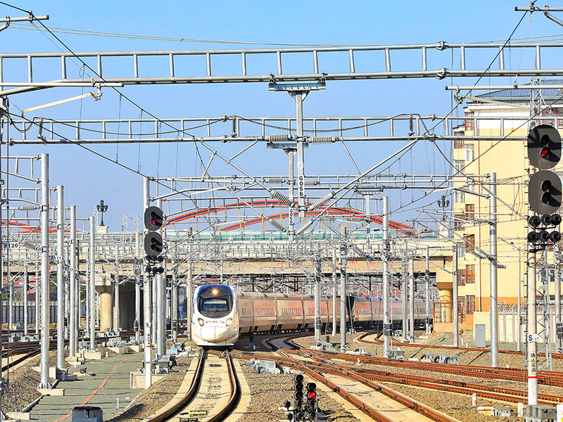 El ferrocarril de alta velocidad más oriental de China comienza las operaciones de prueba el 19 de agosto de 2021. [Foto proporcionada a chinadaily.com.cn]