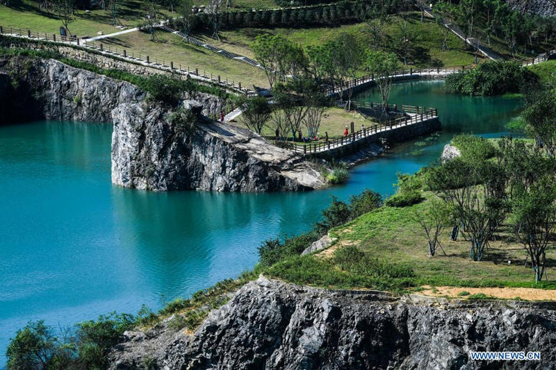 Antigua zona de exploración minera es transformada en fragante parque de montaña