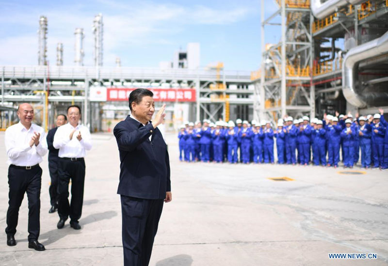 Xi resalta camino ecológico y bajo en carbono para desarrollo de industria energética de China
