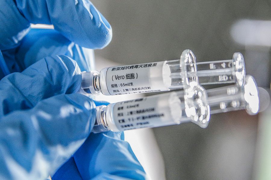 La nueva vacuna china demuestra una eficacia del 67% contra el COVID-19 y 79% contra la variante Delta en un ensayo clínico