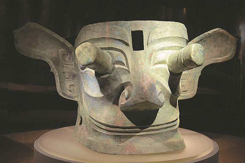Una máscara de bronce en el Museo Sanxingdui. [YU FANGPING / PARA CHINA DIARIO]