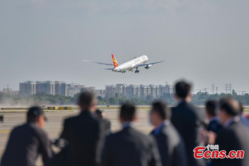 La segunda fase del proyecto de expansión del Aeropuerto Internacional Meilan de Haikou se entró en servicio en la capital de Hainan, 2 de diciembre del 2021. (Foto: Servicios de Noticias de China/ Luo Yunfei)