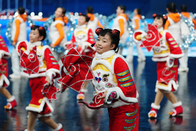 El ensayo de la ceremonia de apertura de Beijing 2022 se llevó a cabo en el Estadio Nacional, o "Nido de Pájaro", el 22 de enero del 2022. Alrededor de 4.000 personas participaron en el ensayo general, preparándose para la ceremonia de apertura que se celebrará el 4 de febrero. [Foto: Xinhua]