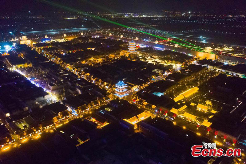 Un esplendoroso Taiyuan se ilumina para celebrar el año nuevo lunar