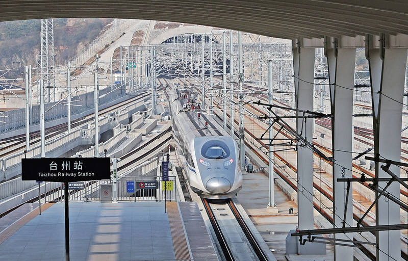 China construirá 3.300 km de nuevas líneas ferroviarias en 2022