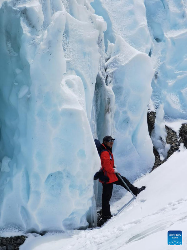 China realiza una investigación sobre glaciares en el monte Qomolangma