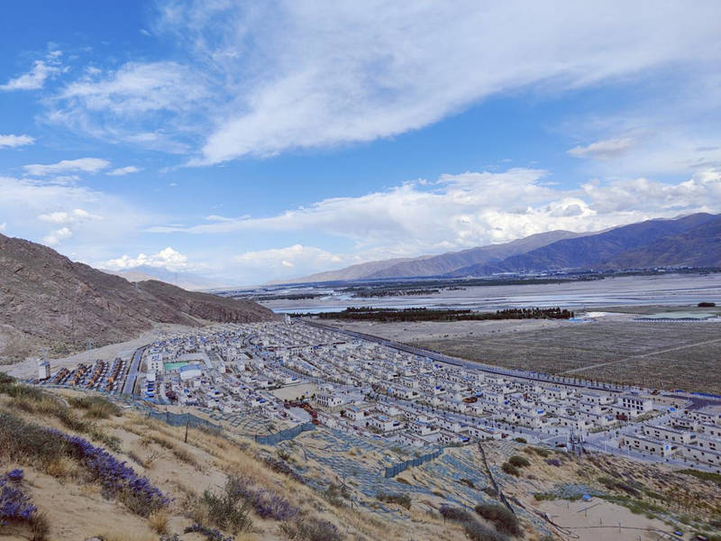 Sitio de reubicación ecológica de Sinpori, condado Gonggar, Lhokha, región autónoma del Tíbet. [Foto: proporcionada a chinadaily.com.cn]