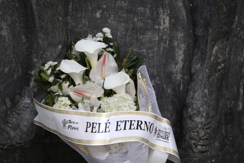 Declaración de amor eterno en el último mensaje del rey Pelé 