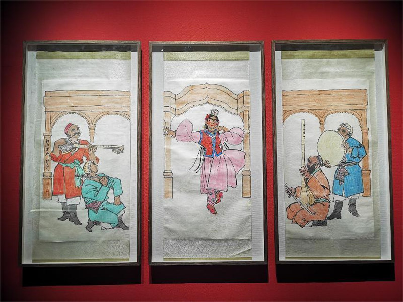 Comienza la Bienal Internacional de Arte de Xinjiang China 