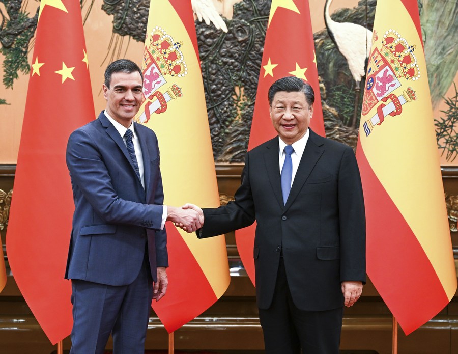 El presidente chino, Xi Jinping, se reúne con el presidente del Gobierno de España, Pedro Sánchez, en Beijing, capital de China, el 31 de marzo de 2023. (Xinhua/Rao Aimin)