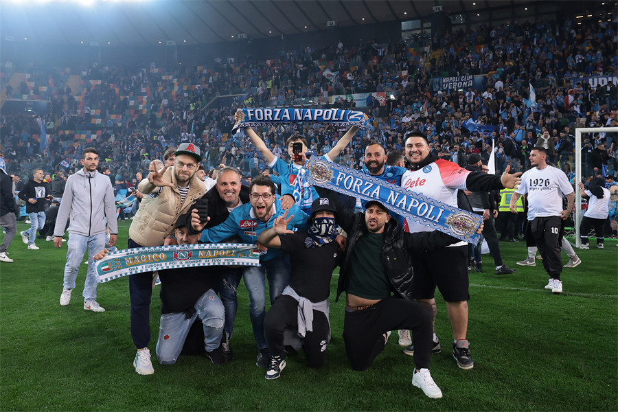 El Napoli se corona campeón de Italia tras 33 años sin Maradona