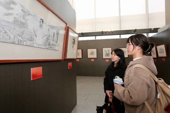 Exposición sobre Zhou Enlai llega a Tianjin