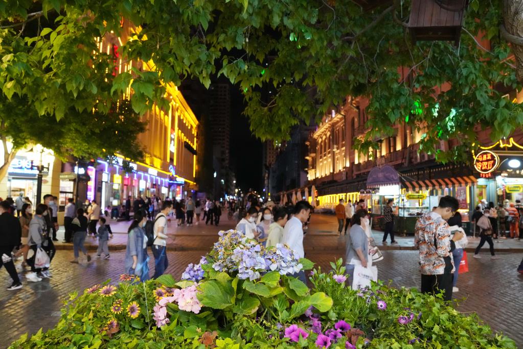 Vista parcial de la Calle Central de la ciudad de Harbin, capital de la provincia de Heilongjiang, en el noreste de China, el 4 de junio de 2022. (Xinhua/Wang Jianwei)