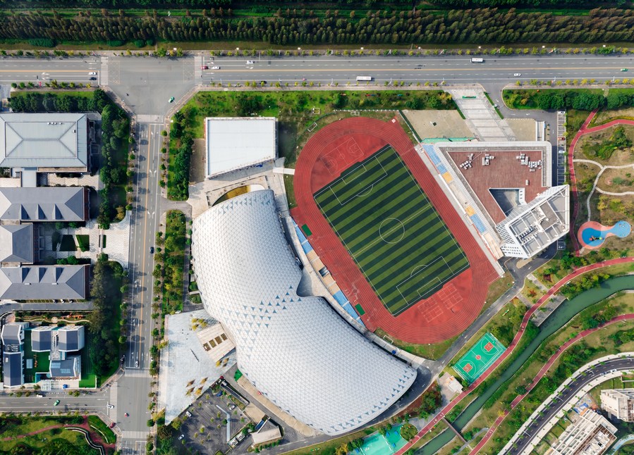 Una vista aérea del Gimnasio del Centro Deportivo Pidu. [Foto cortesía del sitio web de la Universiada de Chengdu]