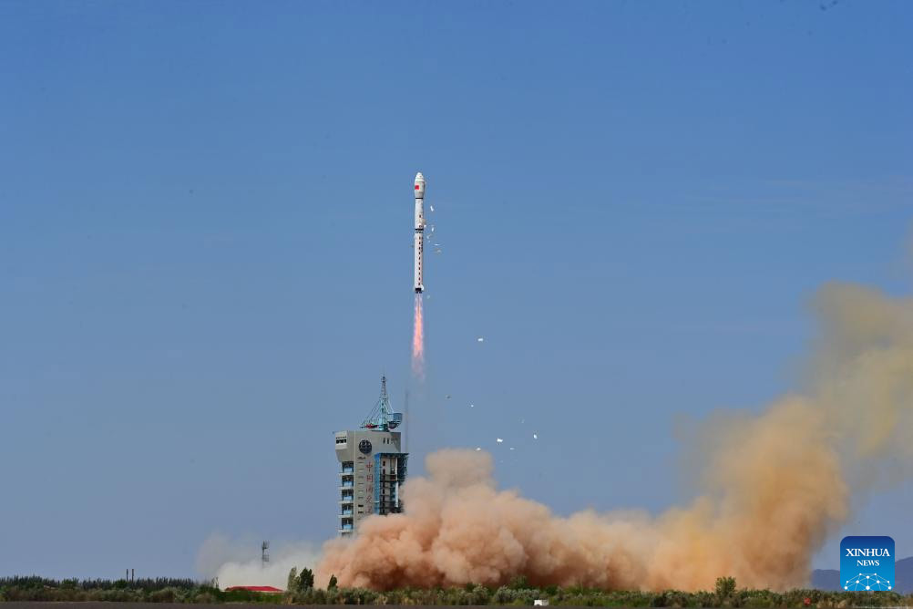 China lanza satélite Fengyun-3