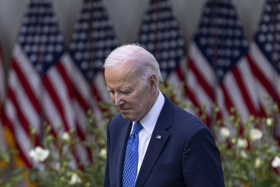 Imagen del 24 de abril de 2023 del presidente estadounidense, Joe Biden, visto durante un evento en la Casa Blanca, en Washington, D.C., Estados Unidos. (Xinhua/Aaron Schwartz)