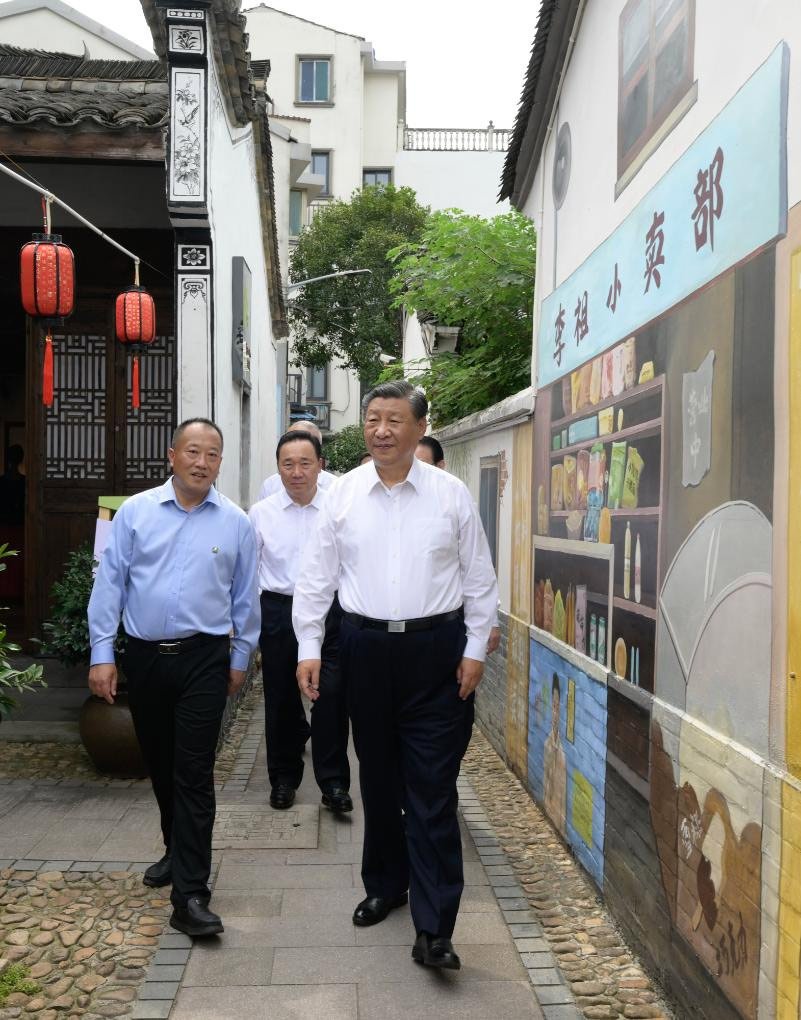 Xi inspecciona ciudad de Shaoxing en provincia oriental china de Zhejiang