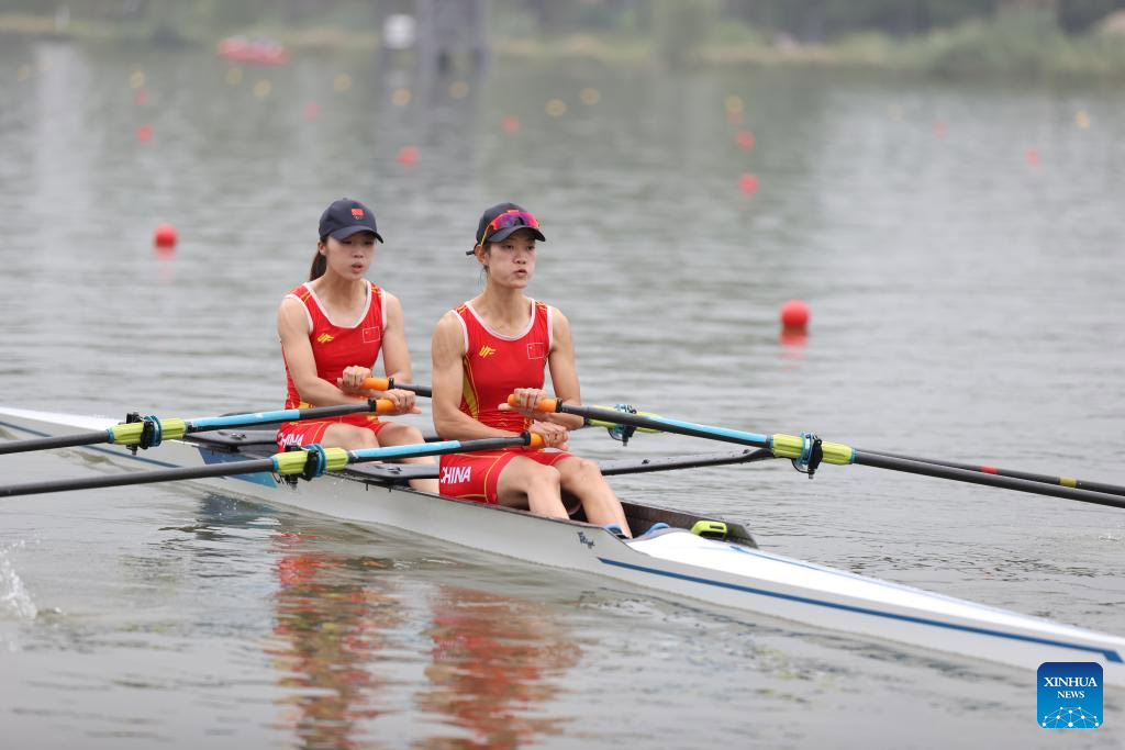 China gana primera medalla de oro de Juegos Asiáticos de Hangzhou en remo