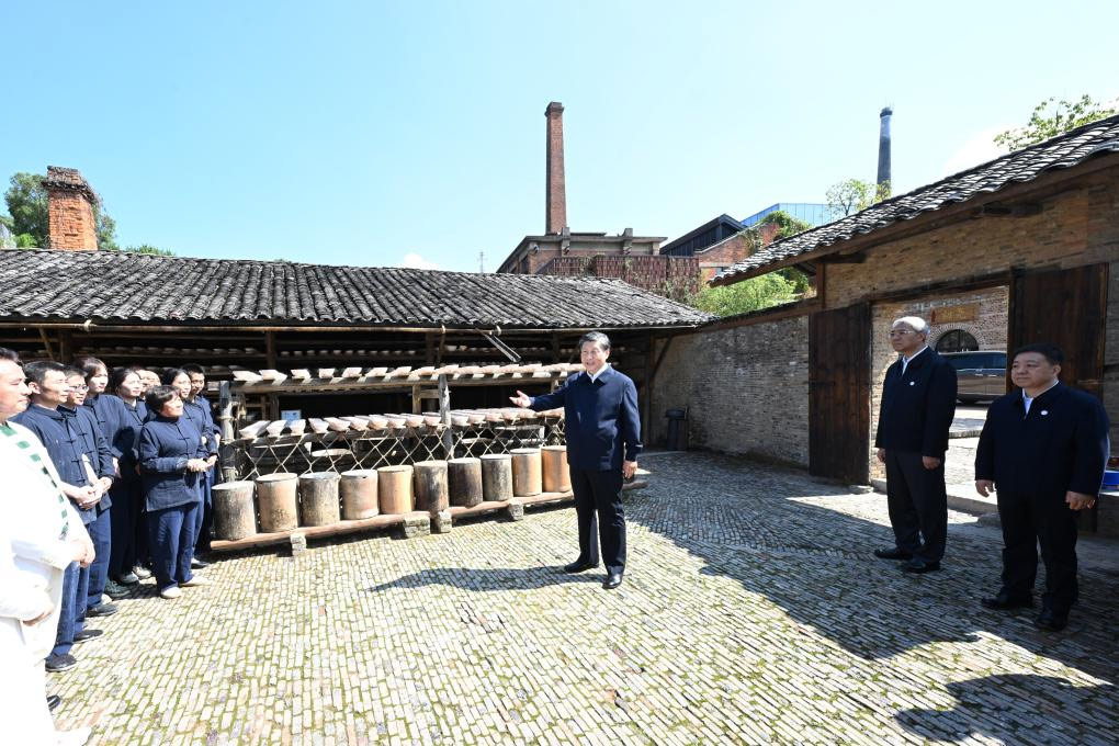 Xi inspecciona ciudades de Jingdezhen y Shangrao en provincia oriental china de Jiangxi