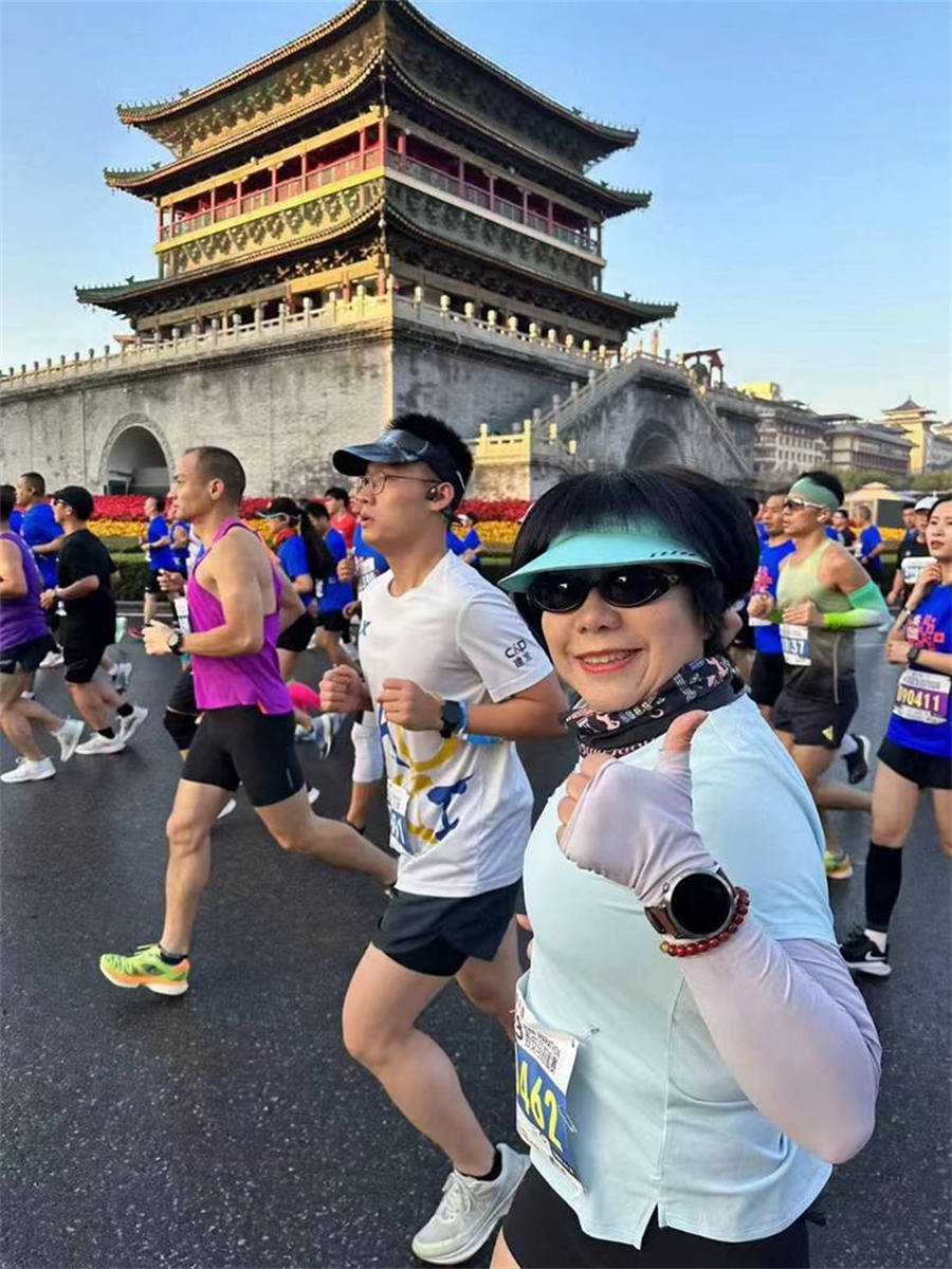 35.000 personas participan en el Maratón de Xi'an de 2023