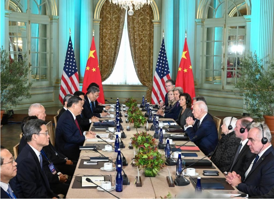 El presidente chino, Xi Jinping, se reúne con el presidente estadounidense, Joe Biden, en el Jardín Filoli, en California, Estados Unidos, el 15 de noviembre de 2023. (Xinhua/Rao Aimin)