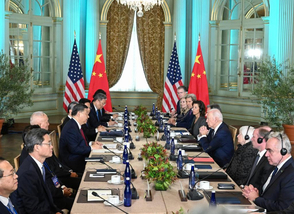 Xi y Biden conversan sobre temas estratégicos y críticos para lazos China-EE. UU. y el mundo