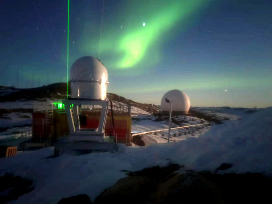 El prototipo del Conjunto de Observación Astronómica en el Dominio del Tiempo de TianMu en la Antártida. (Observatorio Astronómico de Shanghai vía Xinhua)