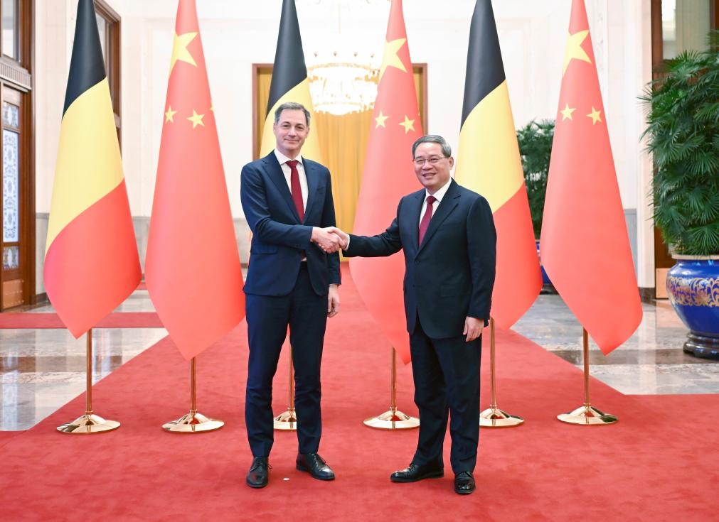 China y Bélgica se comprometen a ampliar intereses comunes y promover relaciones