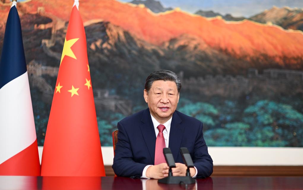 Xi pronuncia discurso en video en recepción para celebrar 60º aniversario de relaciones diplomáticas China-Francia