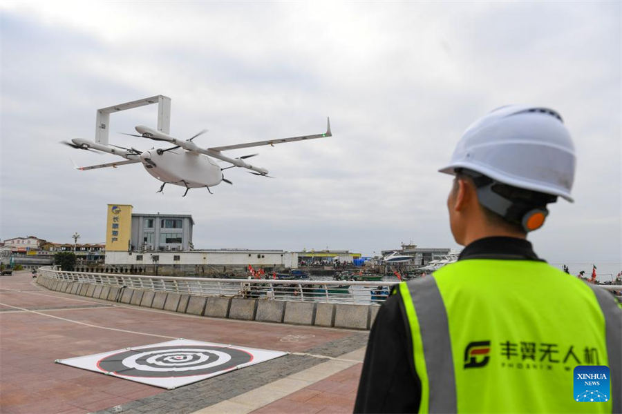 Puesta en marcha en Shenzhen de una ruta de entrega con drones para productos del mar