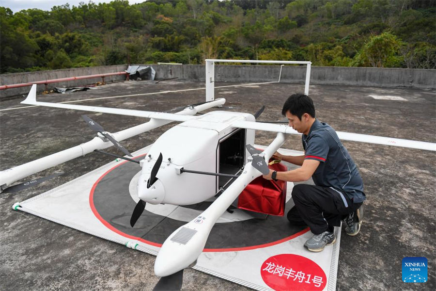 Puesta en marcha en Shenzhen de una ruta de entrega con drones para productos del mar