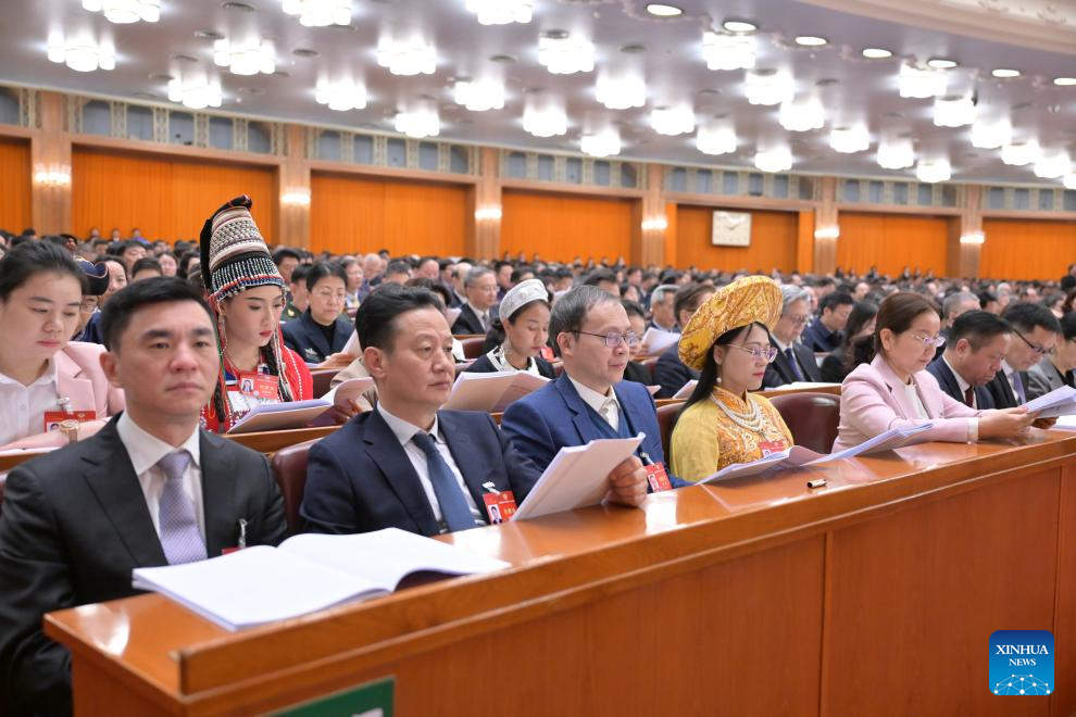 Máximo órgano asesor político de China celebra segunda reunión plenaria de sesión anual