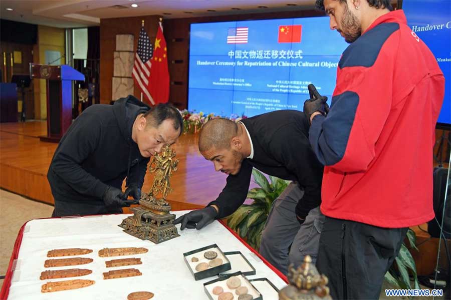 EEUU devuelve a China 38 objetos culturales