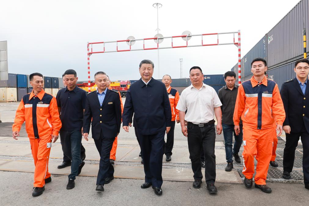 Xi insta a Chongqing a escribir su capítulo en la modernización china