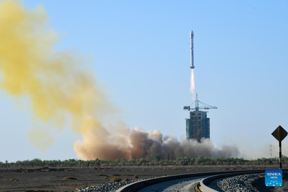 China lanza nuevo satélite al espacio
