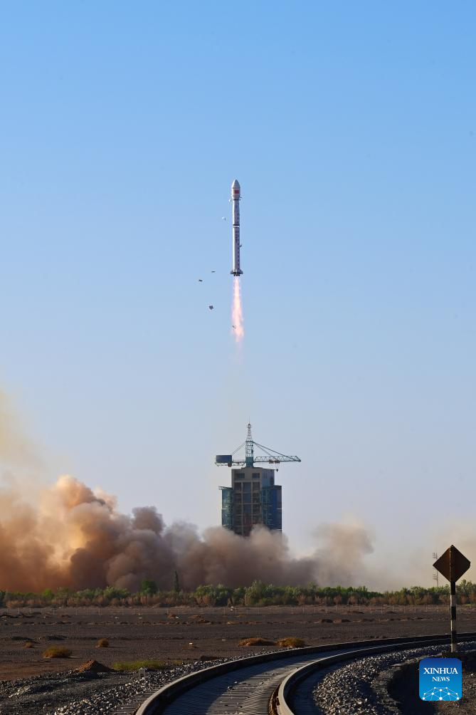 China lanza nuevo satélite al espacio